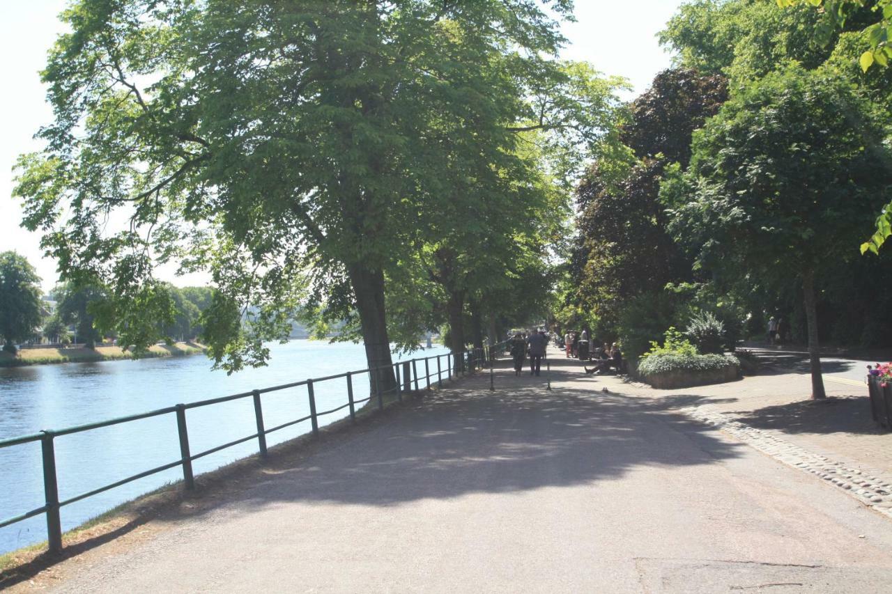 Riverside Apartment Inverness Bagian luar foto